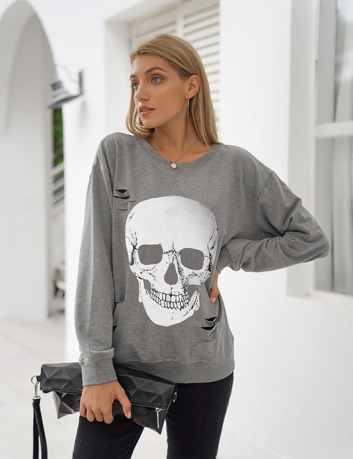 Women'S Halloween Sweatshirts Skull Graphic T Shirts Long Sleeve Pullover Tops Gothic Fall Clothes 2026